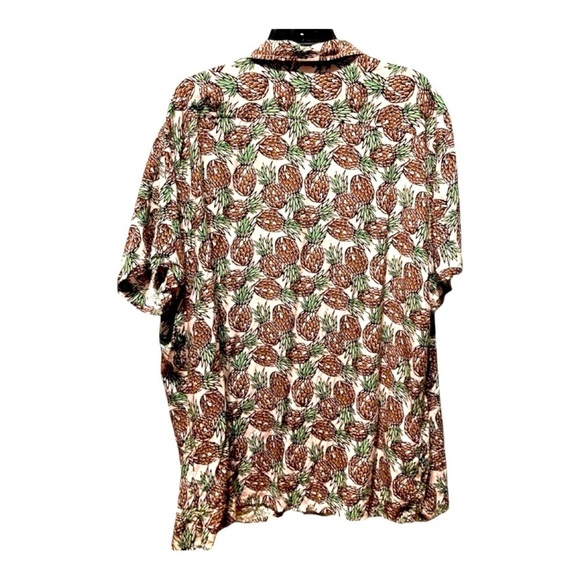 Mens (NWT) Goodfellow & Co. Pineapple Print Button Front - Picture 2 of 5